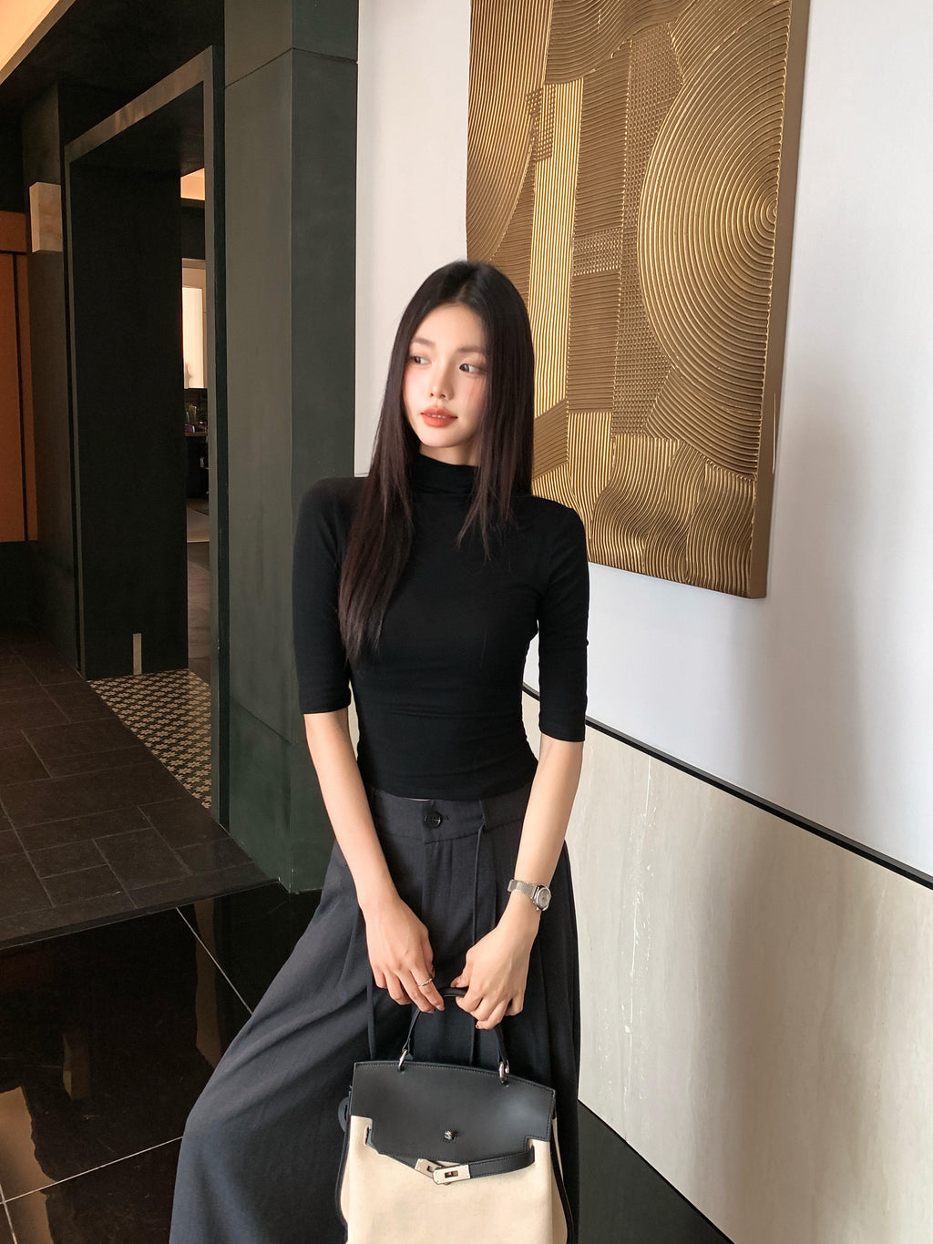 Black Slim Fit Mid-Sleeve Womens Top